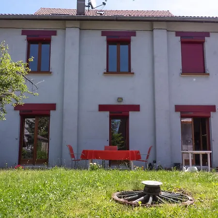 House With Garden And Parking 1 Min From Grenoble