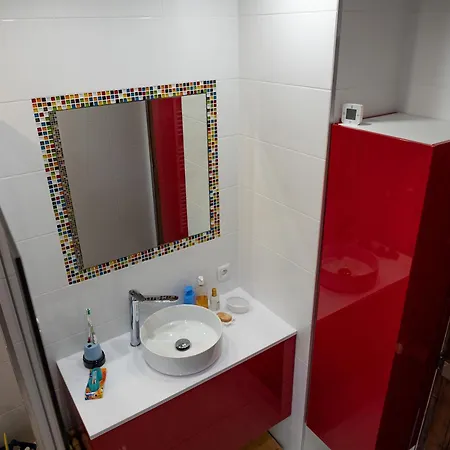 House With Garden And Parking 1 Min From Grenoble Fontaine (Rhone-Alps)