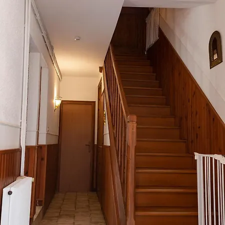 House With Garden And Parking 1 Min From Grenoble *