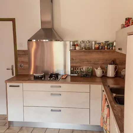 House With Garden And Parking 1 Min From Grenoble Holiday home Fontaine (Rhone-Alps)